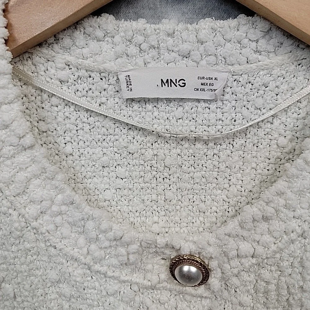 MANGO Womens XL Boucle Texture Knit Jewel Button‎ Cardigan Lady Sweater White